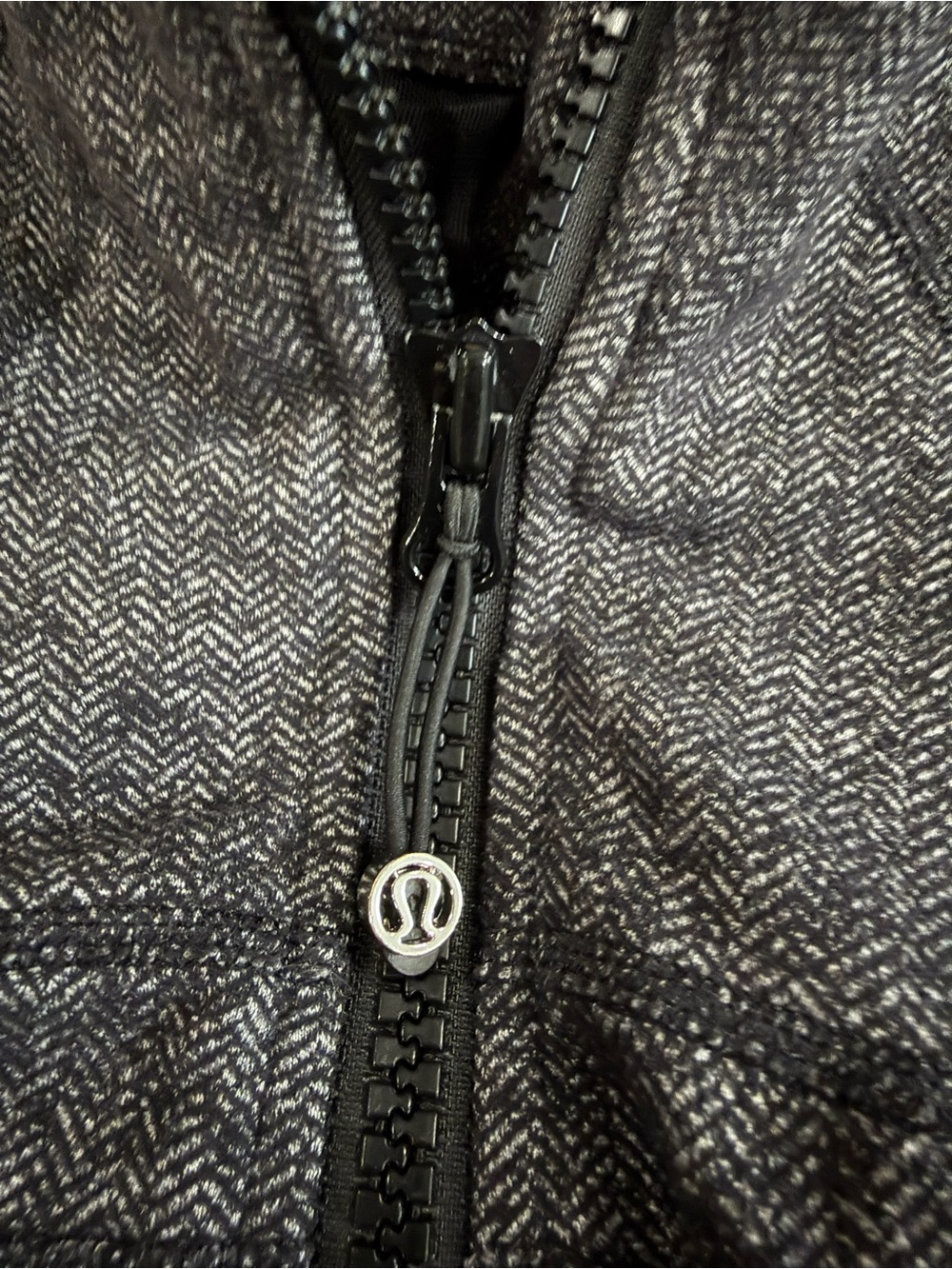 EUC Lululemon Define Jacket Size 10 Black/Gray Herringbone - Picture 4 of 6